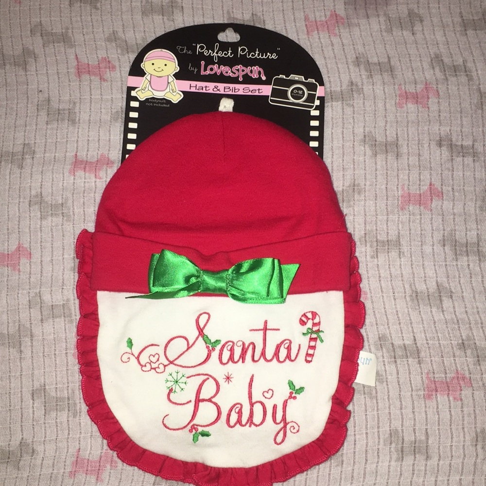 3/$25 ⭐️ 👶🏽 Christmas photo hat & bib set 👶🏽